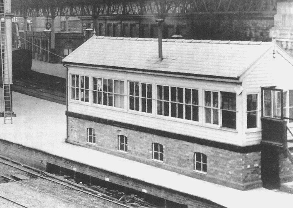 Close up of New Street No 2 Signal Box which was built and operated by the LNWR even though after 1889 it only served Midland trains