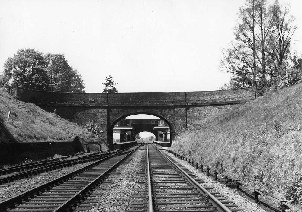 View looking towards Birmingham with the station 'sandwiched' between the farm bridge and High Street road bridge