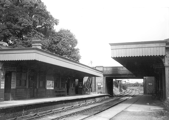 Looking towards Weeden from the Leamington end of the down platform with the up platform and passenger buildings on the left