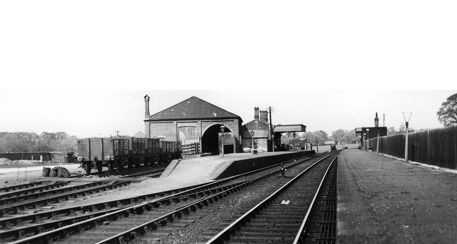Looking towards Hatton from the Stratford end of the down platform with the main station goods and passenger facilities on the left