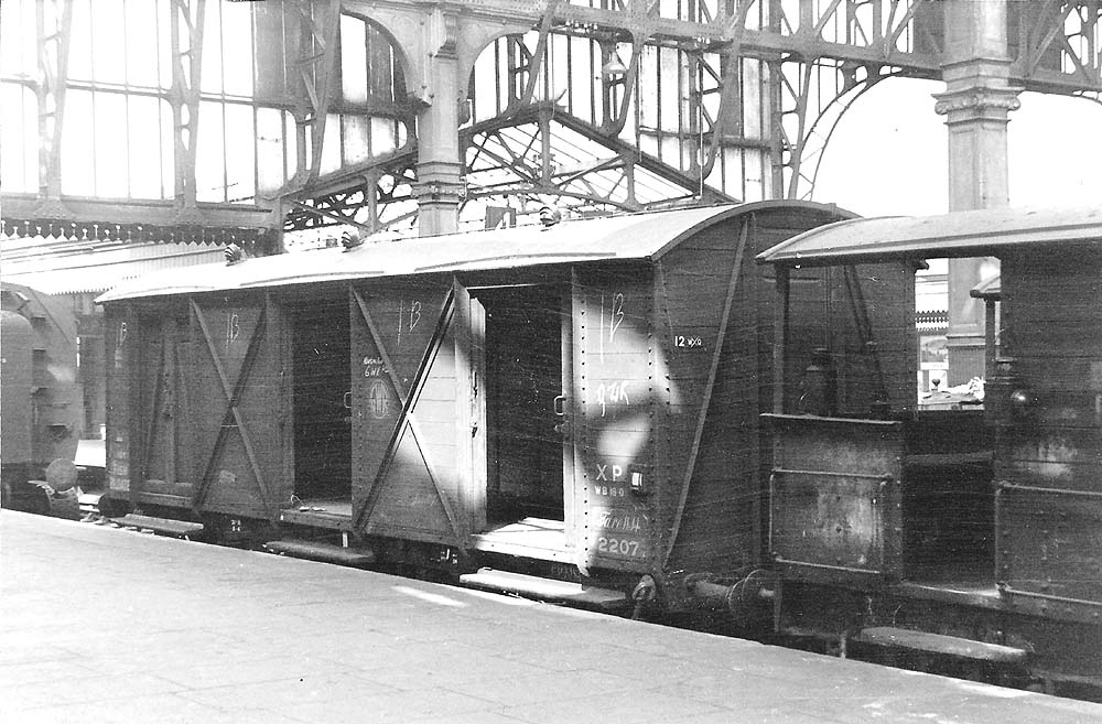 GWR four wheeled ten ton Fish Van being unloaded in Bay Platform 3 at Birmingham Snow Hill in July 1947