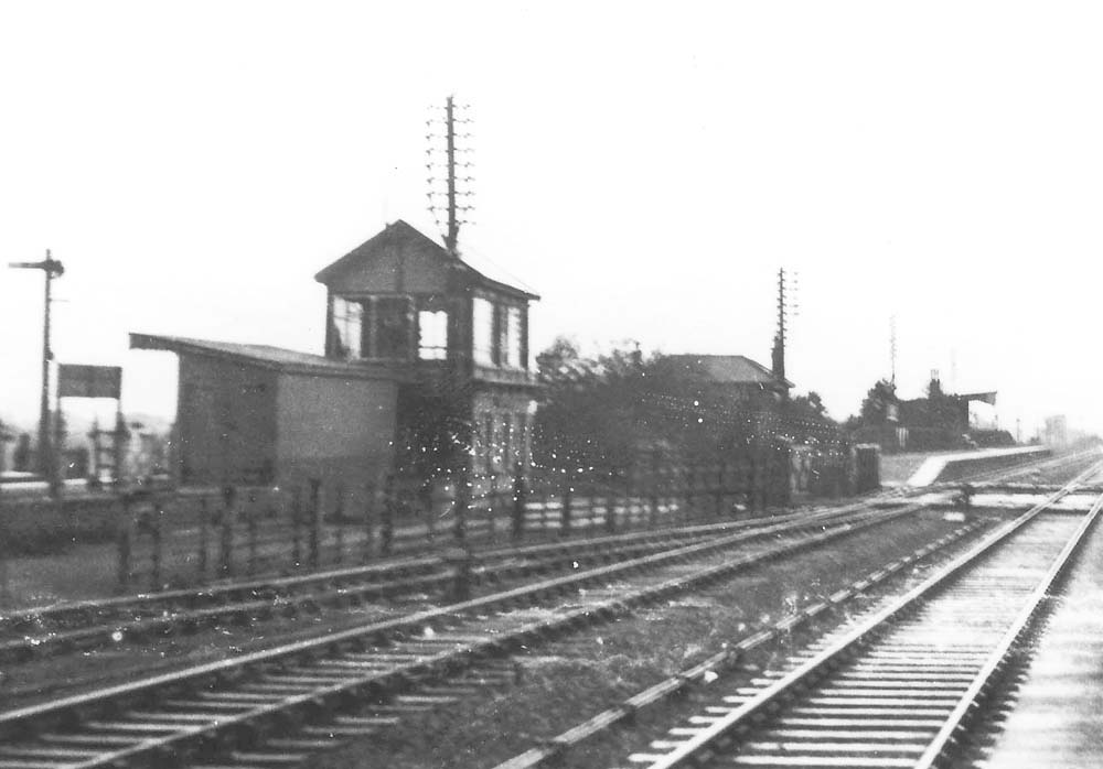 Close up showing the joint LMS/GWR signal box built in the early years of the grouping