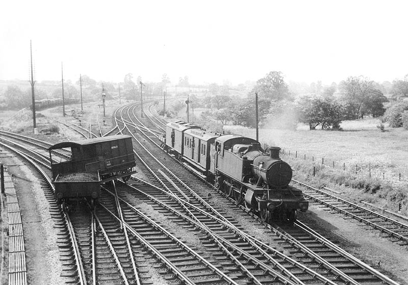 GWR 5101 class 2-6-2T Prairie No 5152 with Tyseley engineer's train coming to the rescue of the derailed Pontypool Rd Brakevan