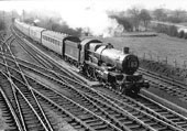 GWR 4-6-0 Modified Castle (5098 class) No 7033 'Hartlebury Castle' on the up Cambrian Coast express