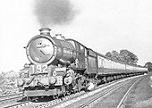 GWR 4-6-0 49xx 'Hall' class No. 4902 'Aldenham Hall' on a seven coach express