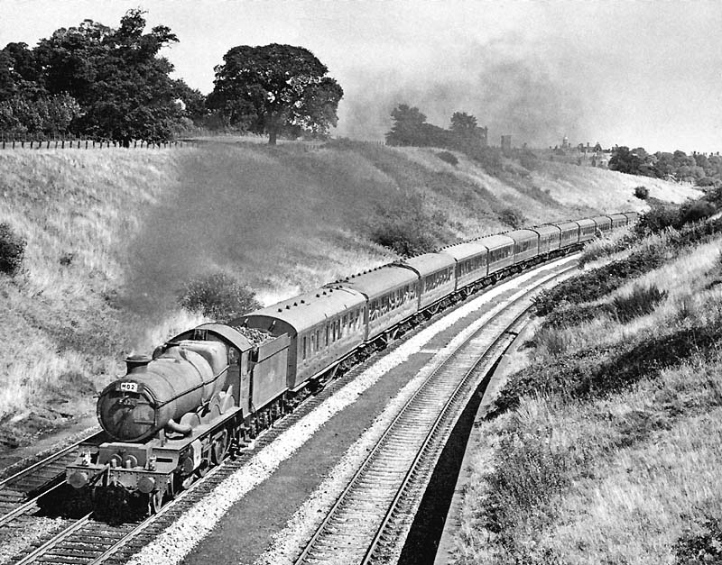 Ex-GWR 4073 (Castle) Class 4-6-0 locomotive ascending Hatton Bank with a twelve coach down Summer Saturday special in 1960