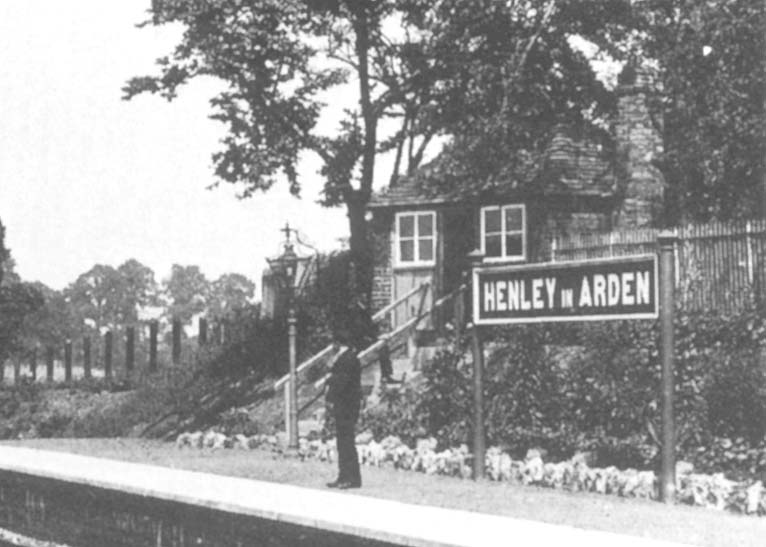 Close up of the Birmingham end of the down platform and the brick-built hut provided for the station porter's known as the 'summer house'