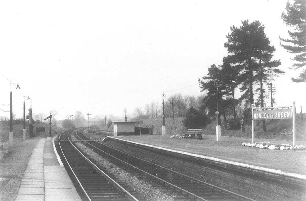 Looking South from the platform at Henley-in-Arden. The starter signal has been cleared for a train to leave