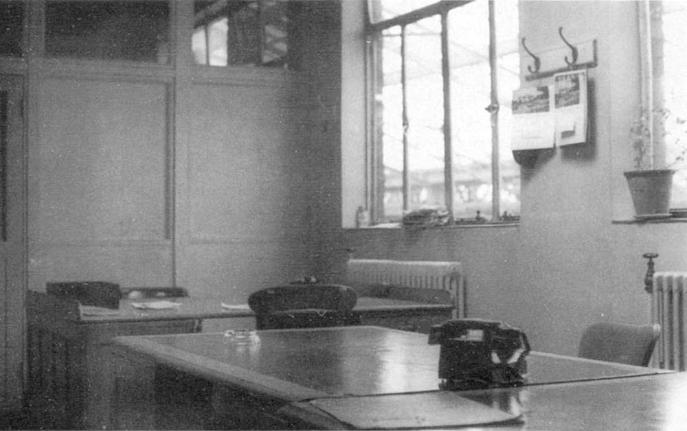 A 1967 internal view of the Chief Clerk's Office which was situated within the new elevated Invoice Office
