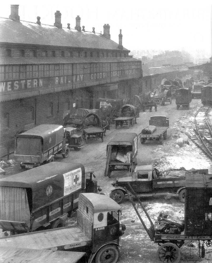 The Farm area outside of the main offices on 12th February 1940 with all kinds of GWR transport on show