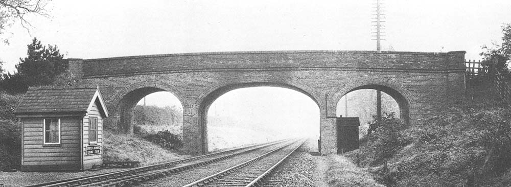 Original Birmingham and Oxford Junction Railway three arch brick over bridges were designed to cross double mixed gauge track