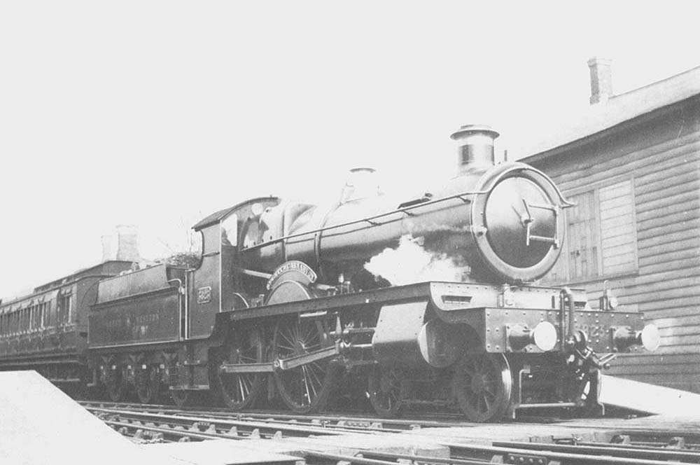 GWR 4-4-0 No 3823 'County of Carnarvon' is about to leave with the 10:20am up express from Snow Hill on 18th April 1912