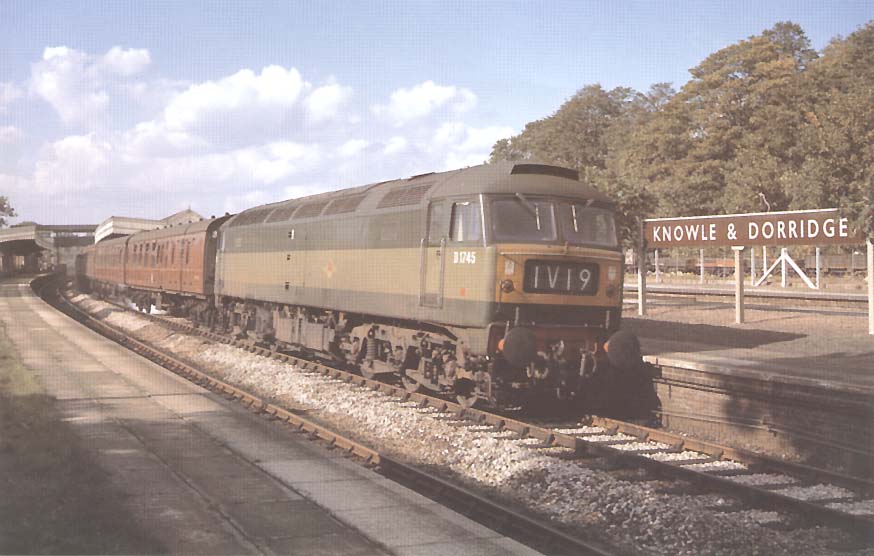Brush Diesel Electric Type 4 D1745 arrives at Knowle and Dorridge with the 11:45 am Birkenhead (Woodside) to Paddington service