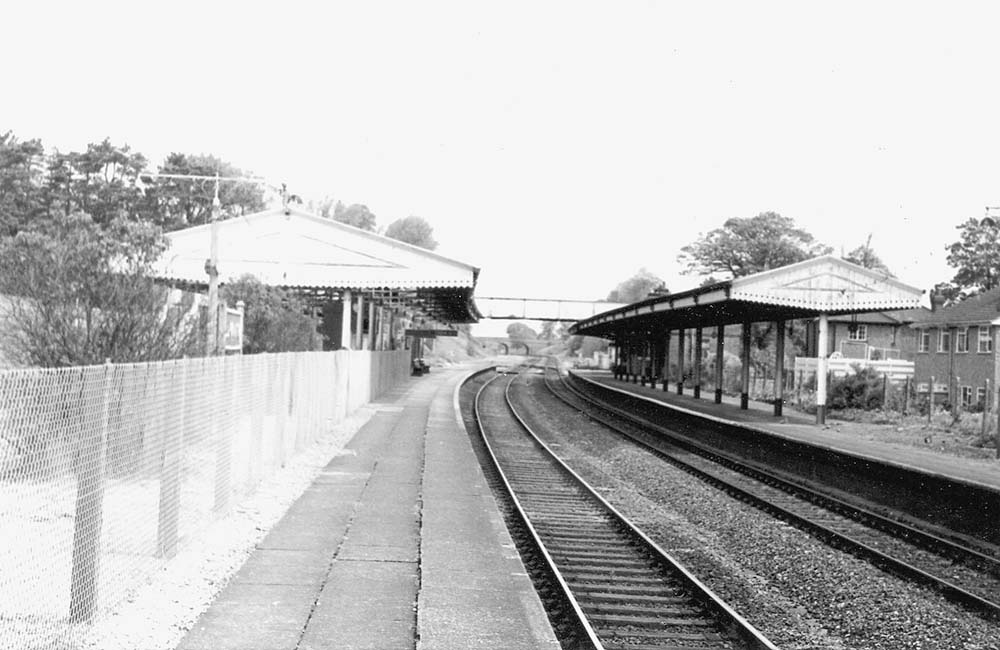 Looking towards Birmingham along Platform 2 with the fence separating it from platform 3 on the left
