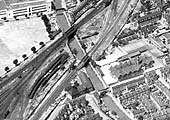 Aerial view of northern approach to Leamington in 1949, with the link line at the top of the photograph
