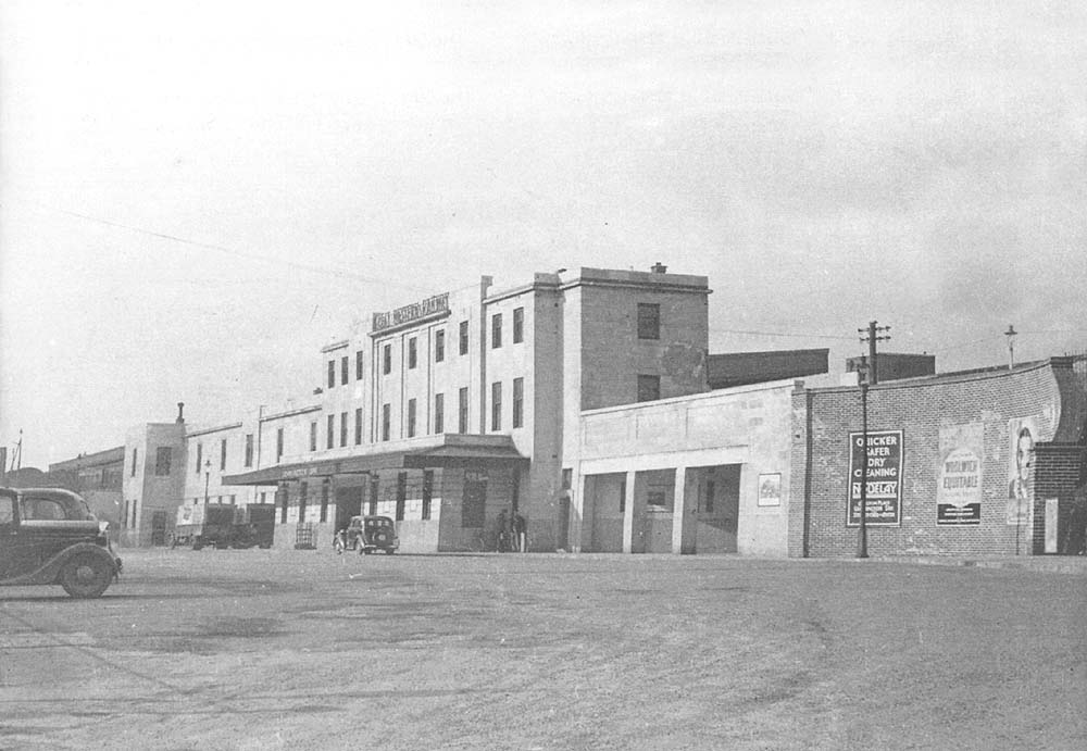 An external view of the completed station and its forecourt shortly after opening in 1939