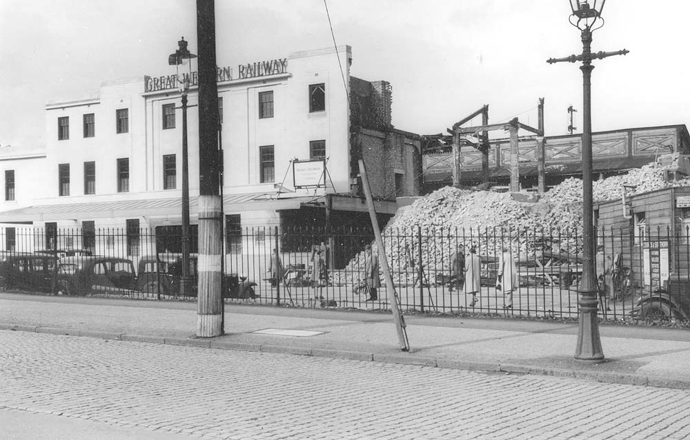 View from Old Warwick Road of the station during the rebuilding of the main station building circa 1938
