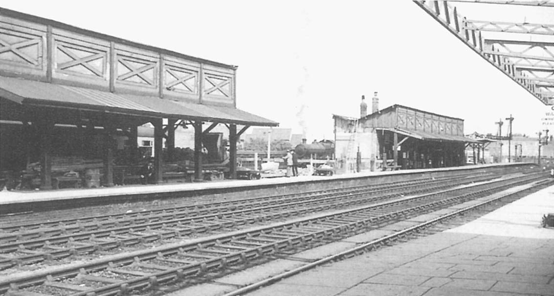 View showing the central portion of the up platform with its waiting rooms and lavatories which was the first section to be demolished