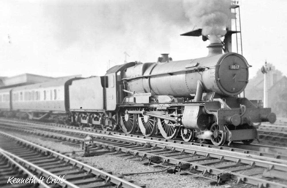 Ex-GWR 10xx Class 4-6-0 No 1017 'County of Hereford' departs from Leamington on 29th September 1951