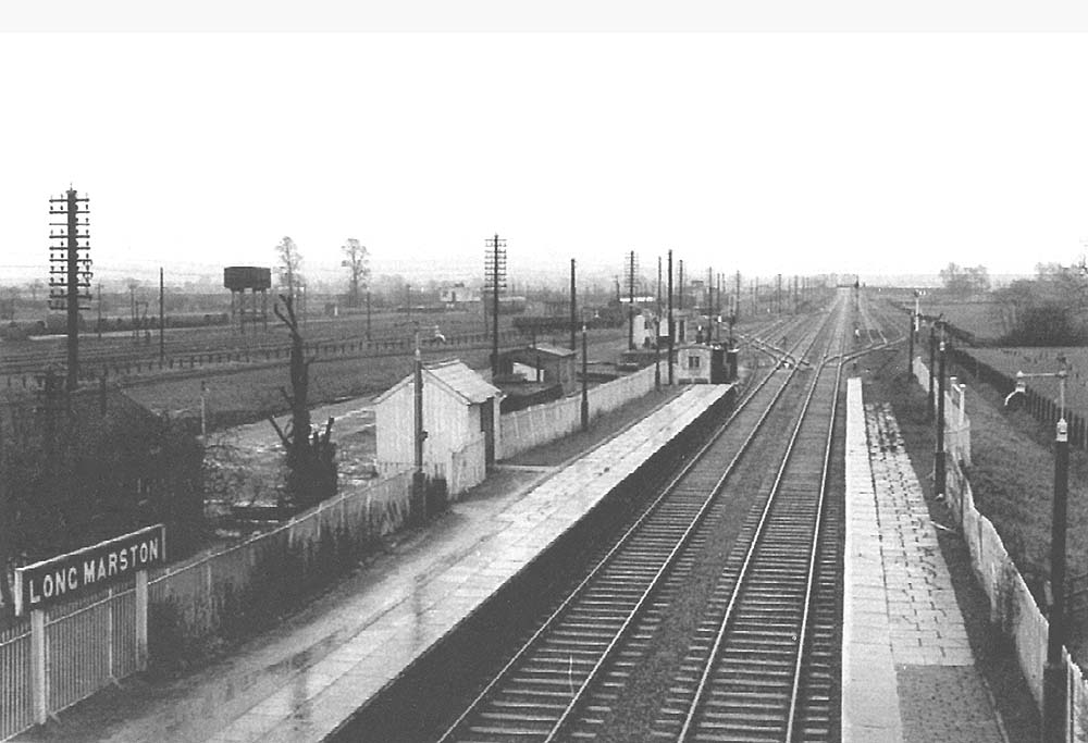 Long Marston Station: Looking south from the footbridge in February ...