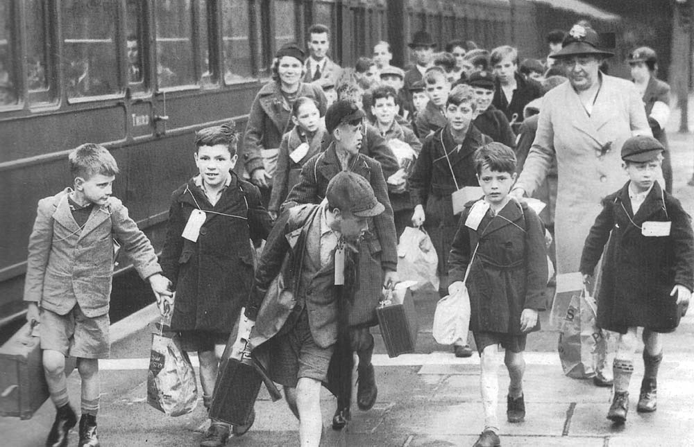 School children evacuated from Platform 3 of Moor Street station on 1st and 2nd September 1939