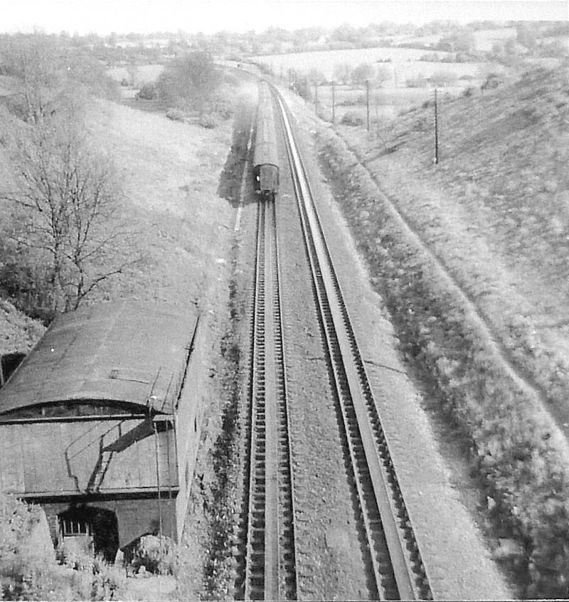 View looking towards Hatton from the bridge carrying the Rowington to Lowsonford footpath in May 1961