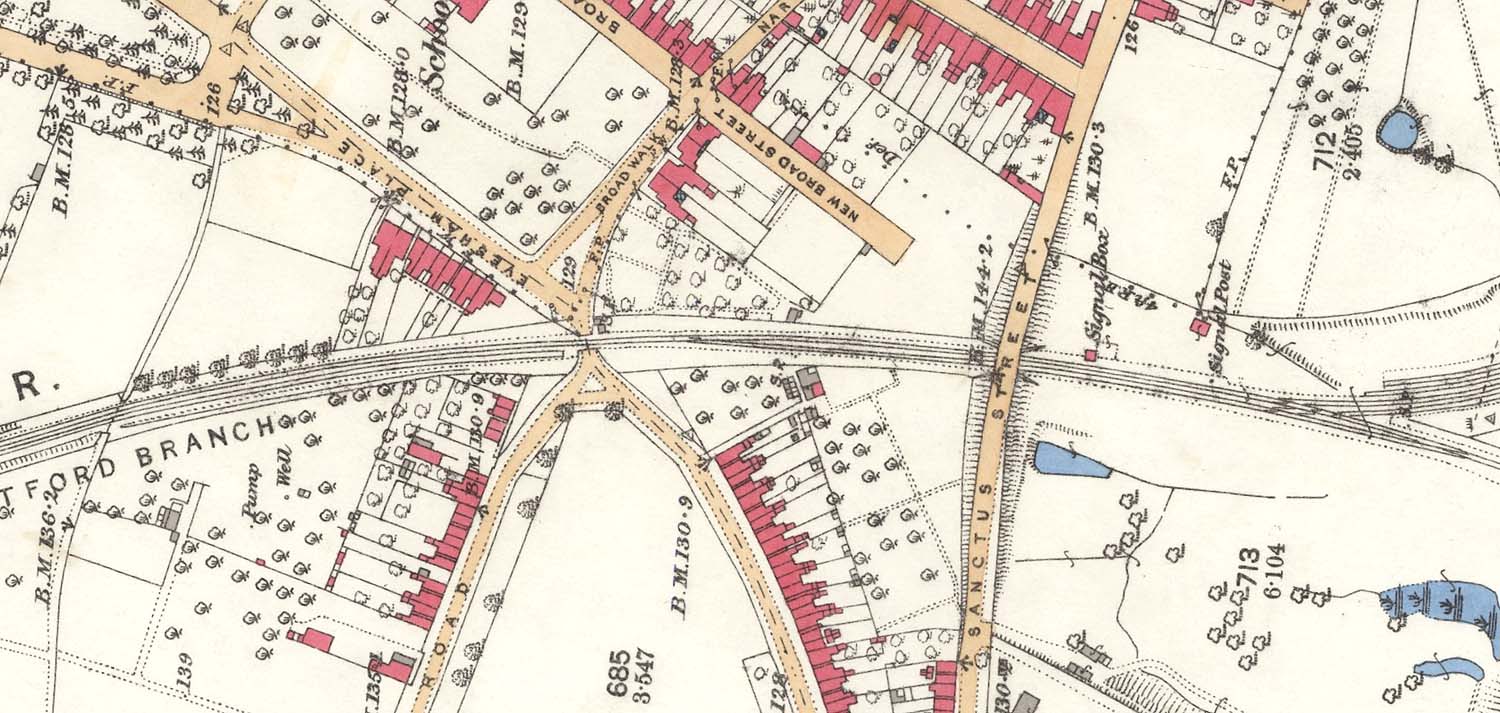 An 1885 Ordnance Survey map showing the layout and juxtaposition of Evesham Road Crossing and Sanctus Street