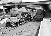 Ex-LMS 5XP 4-6-0 No 45674 'Duncan' and ex-LMS 5MT 4-6-0 No 45434 are seen standing at platforms 5 and 6 respectively on 23rd June 1962