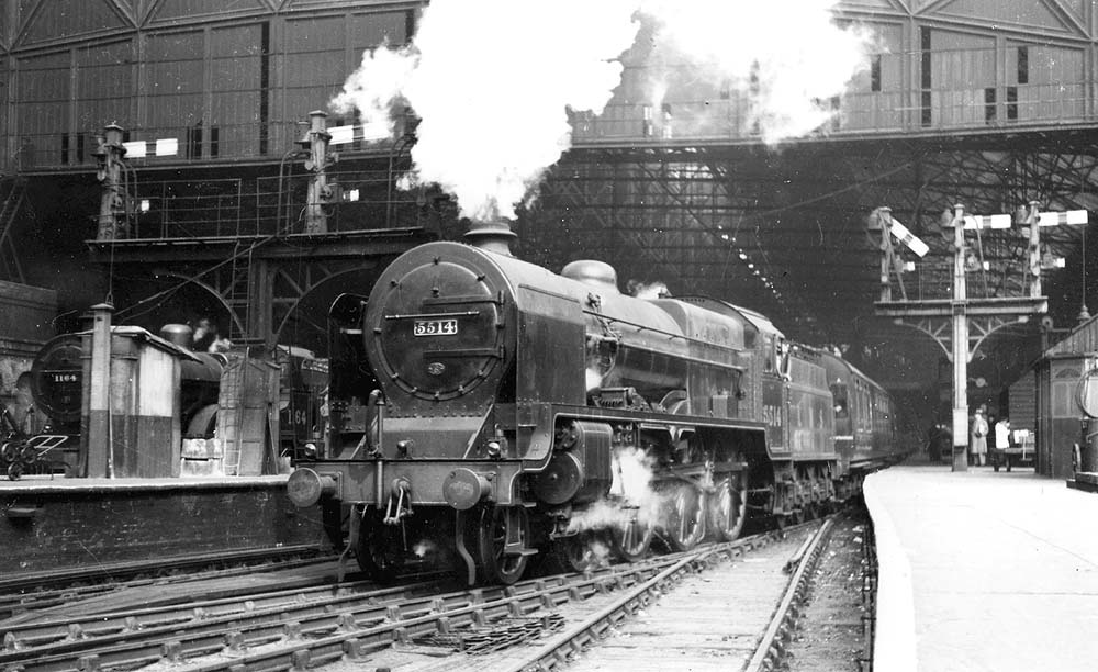 Birmingham New Street Station Lms Period Locomotives Lms 5xp Patriot Class No 5514 Holyhead