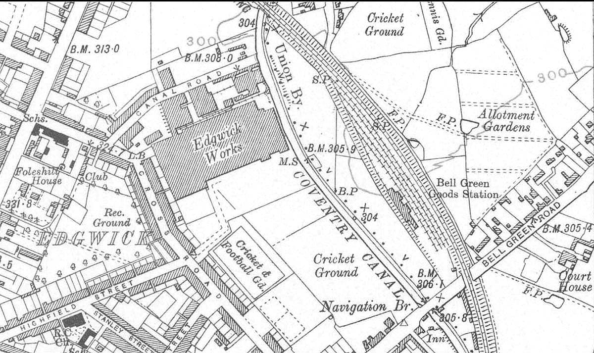 A 1926 Ordnance Survey map of Bell Green Goods Yard showing four sidings plus a goods shed accessed by a fifth siding