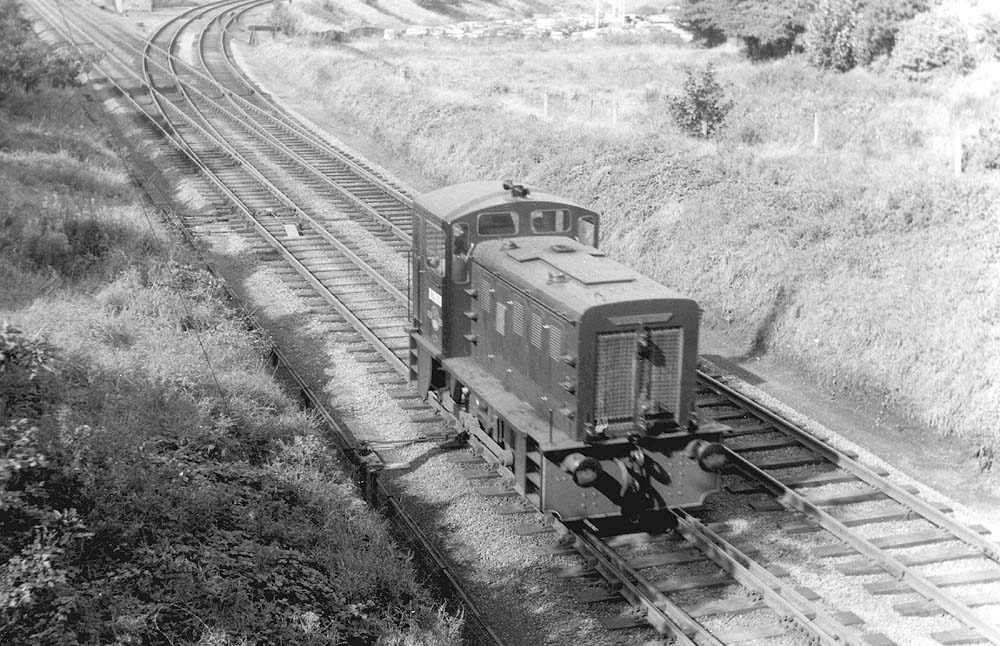 An unidentified 0-6-0 Diesel shunter approaches Humber Road junction on its way from Rugby to Coventry