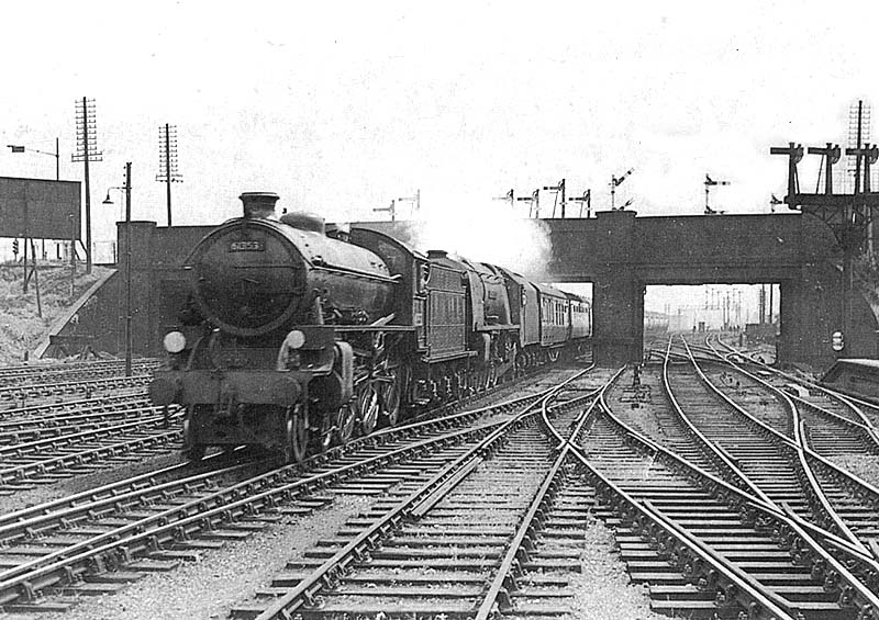 British Railways built B1 4-6-0 No 61353 pilots ex-LMS 4-6-2 Princess Coronation Class No 46236 'City of Bradford' on 10:40 am Euston to Carlisle on 9th August 1951