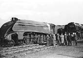 Ex-LNER A4 4-6-2 No 60007 and ex-LMS Coronation Class 4-6-2 No 46256 'Sir William Stanier FRS'