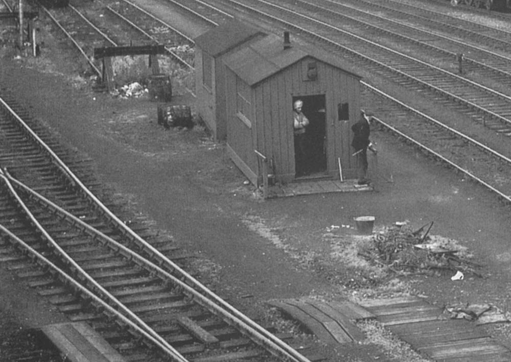 Close up showing the timber office and hut located at the southern entrance to Rugby's down sidings