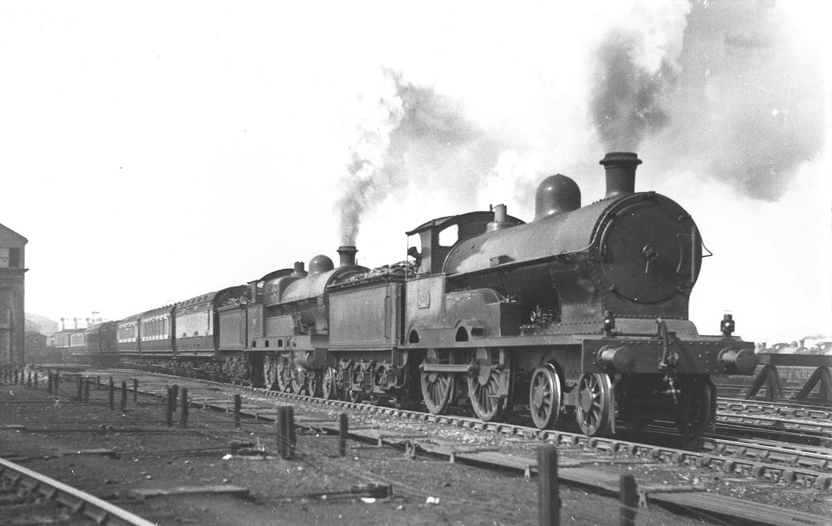 Rugby Station Pre-grouping Locomotives: Lnwr 4-4-0 George V Class No 