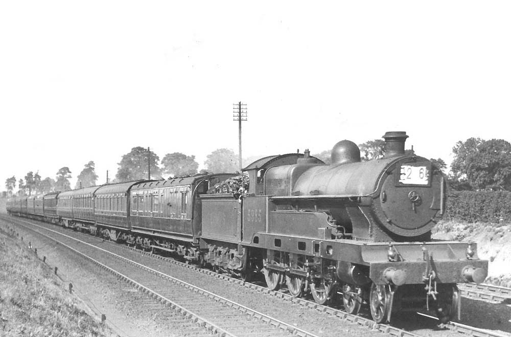 Trent Valley Lineside: Ex-LNWR 5XP 4-6-0 Claughton class No 5985 ...