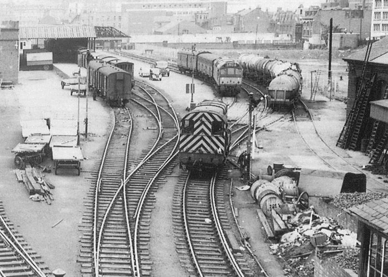 Close up showing the remodelled layout of the yard adjacent to Severn Street as remained in June 1966
