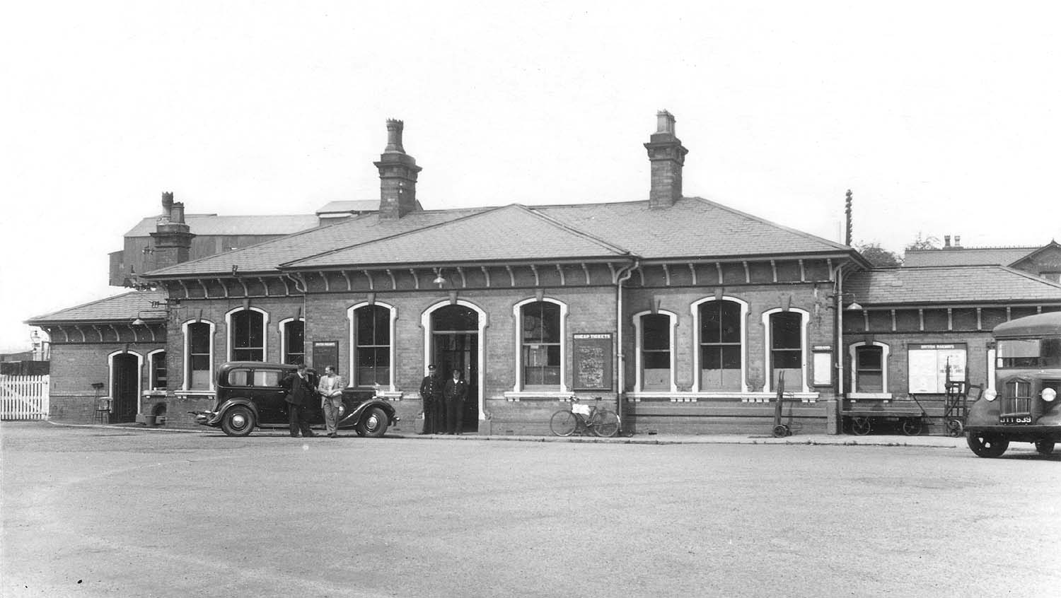 An external view of the former Midland Railway station at Abbey Street Nuneaton in 1951