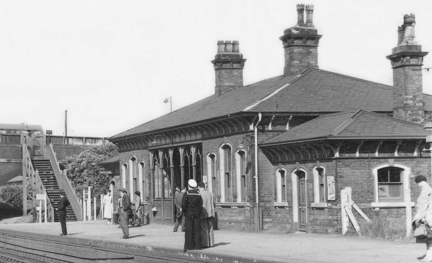 Nuneaton Abbey Street Station Close Up Of Abbey Street Station S Main Passenger Building And