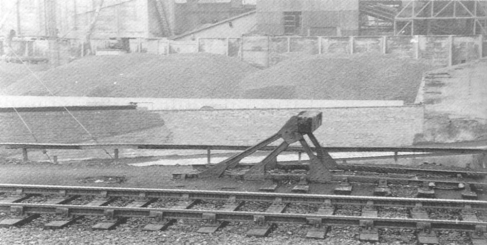 Saltley Station: Looking West from Saltley station towards the Gas ...