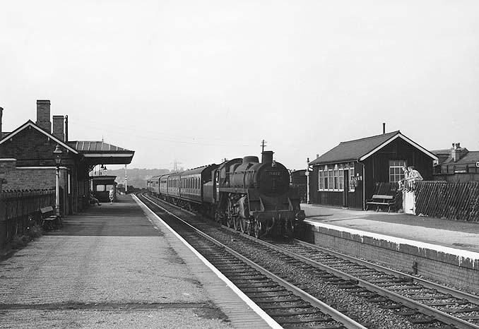 Selly Oak Station: British Railways Standard Class 4 4-6-0 No 75022 ...