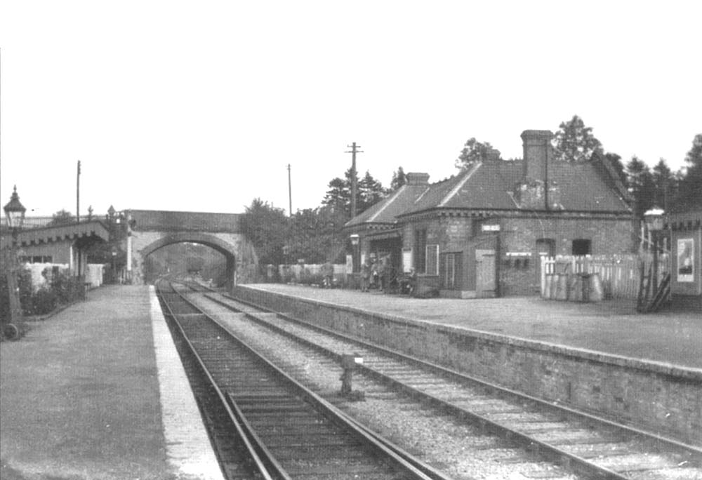 Kineton Station: View of Kineton station looking towards Fenny Compton ...