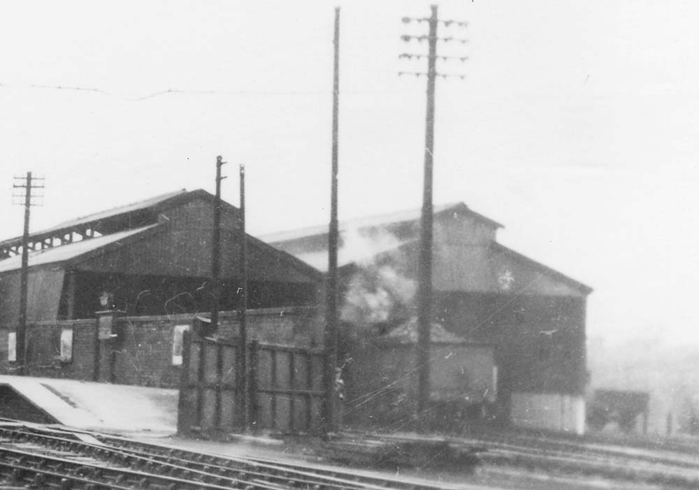 Close up showing the rebuilt Stratford on Avon shed and approach roads and their proximity to the station's up platform