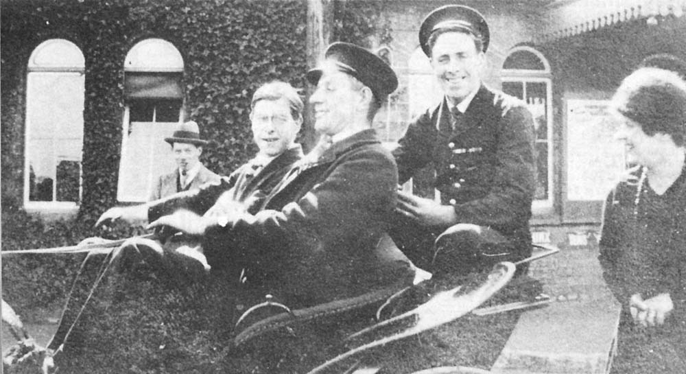 A 1923 photograph of J Stubbs, 'Tacker' Harris, Harry Barrett, in the dickey seat at the rear