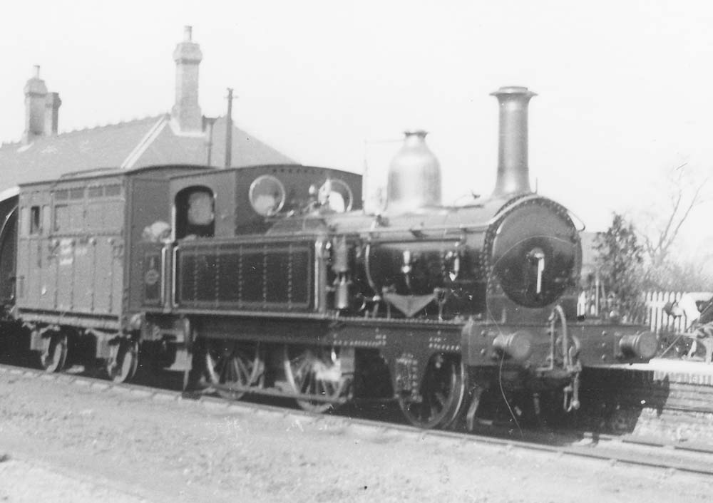 SMJ Locomotives: Close up showing SMJ 2-4-0T No 1 with its paintwork ...