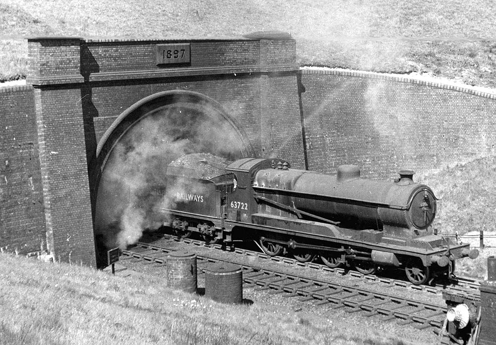 Ex-GCR 2-8-0 Class O4/1 No 63722 leaves Catesby Tunnel on a down goods train on 14th May 1949
