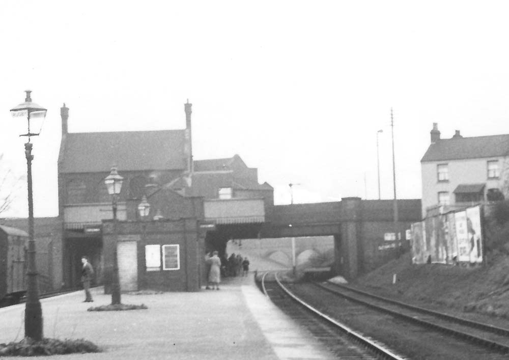 Close up showing the southern end of the station's platform buildings looking towards Leicester