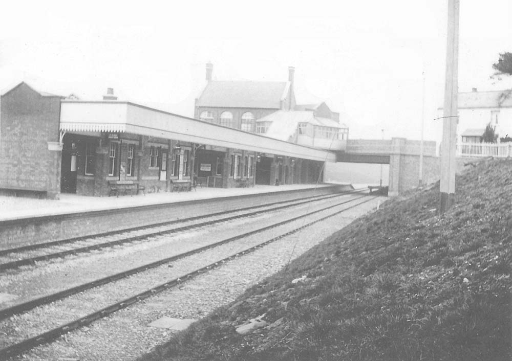View of Rugby Central station's up platform which is in pristine condition at the time of opening in 1899
